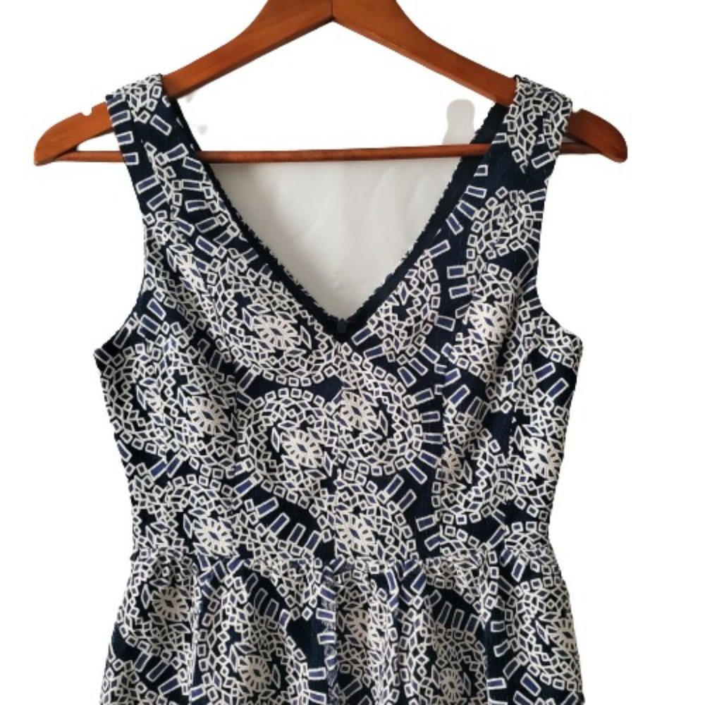 Shoshanna Women's Blue & White Geo Print Shear Floral Lace Mini Dress Size 0/ XS - Picture 6 of 14